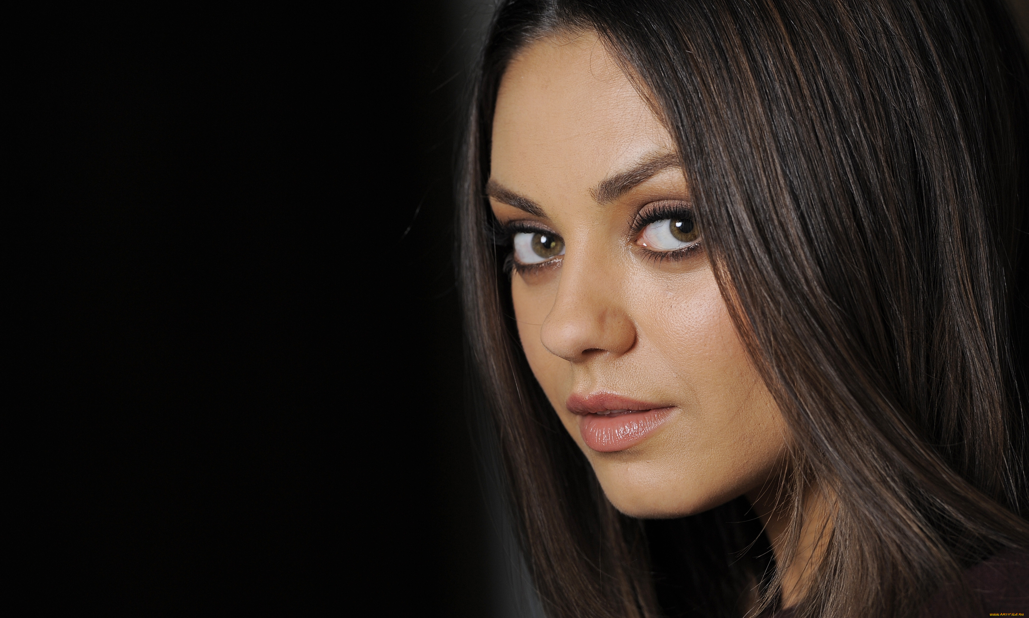 Mila Kunis, , 